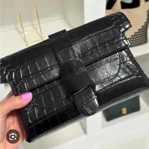NWOT SENREVE Aria Noir Dragon Croc Embossed Leather Convertible Belt Bag